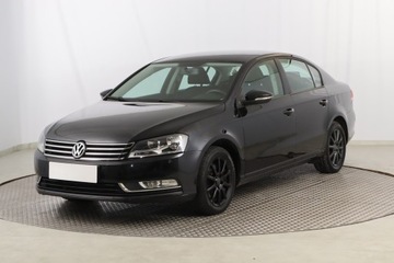 Volkswagen Passat B7 Limousine 1.4 TSI 122KM 2011 VW Passat 1.4 TSI, Klima, Klimatronic, Parktronic, zdjęcie 1