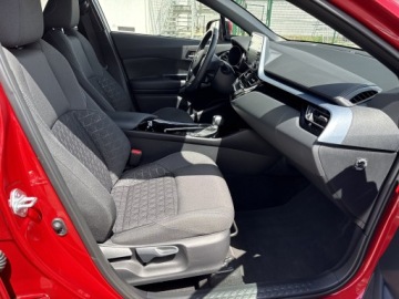 Toyota C-HR I Crossover Facelifting 2.0 Hybrid Dynamic Force 184KM 2020 Toyota C-HR 2.0 Hybrid Style 2.0 Hybrid Style| Aut, zdjęcie 6