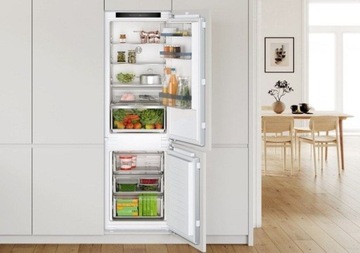 Холодильник с морозильной камерой BOSCH KIN86ADD0