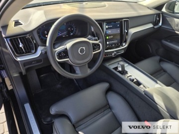 Volvo V60 II  Kombi Facelifting 2.0 B4 B 197KM 2024 Volvo V60 FV23 Plus Dark B4 197KM ACC BLIS 360 Har, zdjęcie 11