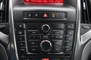 Opel Astra J Hatchback 5d 2.0 CDTI ECOTEC 160KM 2010 Opel Astra 2.0 CDTI, Klima, Klimatronic, Tempomat, zdjęcie 15