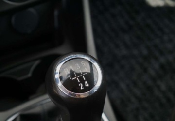 Opel Corsa E Hatchback 3d 1.2 Twinport 70KM 2016 Opel Corsa Opel Corsa 1.2 Active 1.2 Benzyna 70KM, zdjęcie 33