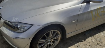 BLATNÍK LEVÝ PŘEDNÍ BMW 3 E90 05-12 354/7