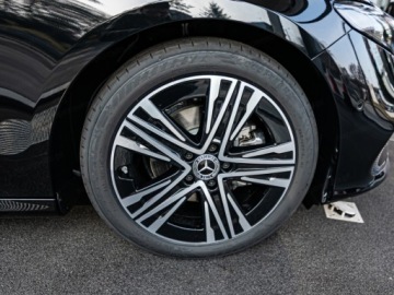 Mercedes CLA C118/X118 2025 MERCEDES-BENZ CLA 180 Progressive Sedan 1.5 (136KM) 2025, zdjęcie 11