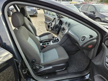 Ford Mondeo IV Kombi 2.0 Duratorq TDCi DPF 140KM 2011 Ford Mondeo Opłacony Zdrowy Zadbany Serwisowany, zdjęcie 9