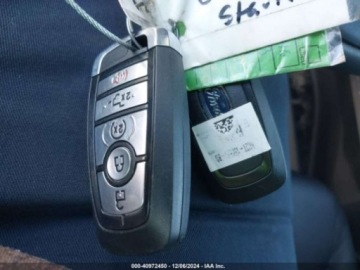 Ford 2023 Ford F150 2023 Ford F-150 XL 4WD SuperCrew 5.5 Box 3.5 Benzyna 290KM, zdjęcie 9