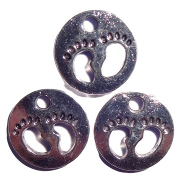 ZAWIESZKI CHARMS METALOWE STOPY BABY SHOWER 8szt ZAWIESZKA STÓPKI BOBASA