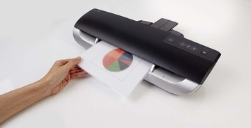 Zestaw Laminator Leitz iLam Home Office A4 + Folia