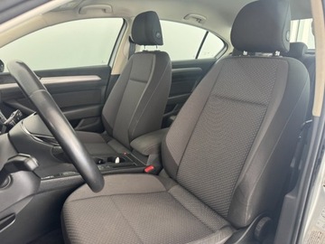 Volkswagen Passat B8 Limousine 1.6 TDI BlueMotion Technology 120KM 2017 Volkswagen Passat 120KM Comfortline LED Salon PL 1rej. 2018 SSU 1.6, zdjęcie 17