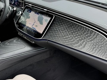 Mercedes Klasa E W214 Sedan Plug-In 2.0 300de 313KM 2025 E Klasa 300 de 4-Matic AMG 2.0 (313KM) 2025, zdjęcie 12