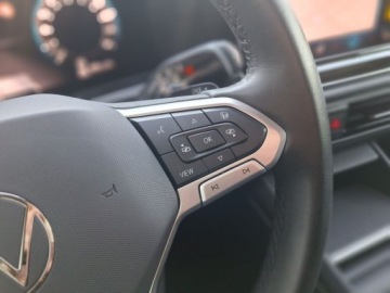 Volkswagen Tiguan II SUV Facelifting 2.0 TDI 150KM 2024 Volkswagen Tiguan Volkswagen Tiguan Life 2.0TDI 150KM DSG Hak Kamera360 18, zdjęcie 18