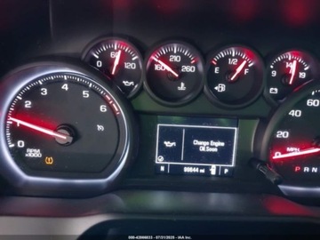 Chevrolet Silverado II 2019 Chevrolet Silverado 1500 Custom 2019 5.3l 5.3 Benzyna 355KM, zdjęcie 10