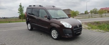 Fiat Doblo III 2010 Fiat Doblo 1.6 diesel ,bezwypadek ,sliwka metalik ,klimatronik 1.6 Diesel, zdjęcie 6