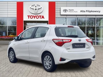 Toyota Yaris III Hatchback 5d Facelifting 2017 1.5 Hybrid 100KM 2020 Toyota Yaris Hybrid 100 Active III (2011-2019) Toy, zdjęcie 1