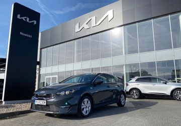 Kia Ceed III Hatchback Facelifting  1.5 T-GDI 160KM 2022 Kia Ceed 1 Wl. , Salon PL , Zadbany , 1.5 benz..., zdjęcie 4