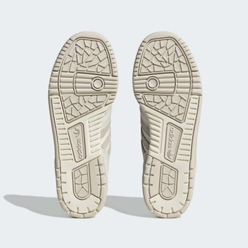Соперничество ADIDAS ORIGINALS