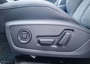 Audi 2025 Audi Q3 Sportback 40TFSI 190KM Quattro Stronic AmbienteMatrixLedACCSmartIn, zdjęcie 13