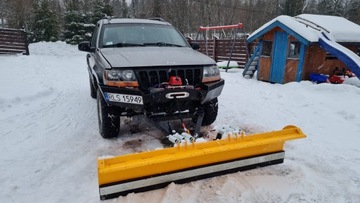Снегоочиститель для автомобиля 4х4, производитель 200 см.