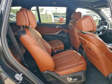 BMW X7 2024 BMW X7 xDrive40i 2024 3.0l 3.0 Benzyna 375KM, zdjęcie 2