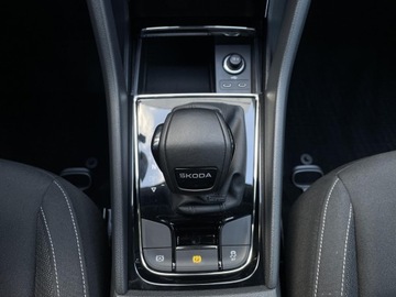 Skoda Karoq Crossover Facelifting 1.5 TSI ACT 150KM 2024 Skoda Karoq Selection ! Podgrzewane Fotele ! Podgr, zdjęcie 21