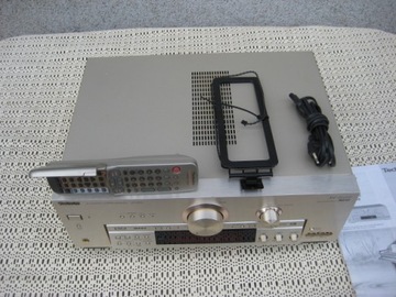 SA-DA10 Technics Amplituner Receiver + pilot 1