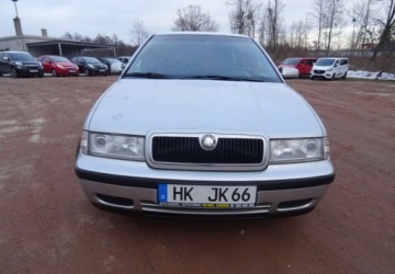 Skoda Octavia I Kombi 2.0 115KM 2000 Skoda Octavia 2.0ben,klima,alu,oplacona 2.0 Benzyna 116KM, zdjęcie 13