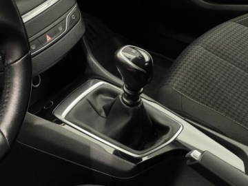 Peugeot 308 II SW Facelifting 1.5 BlueHDI 130KM 2021 Peugeot 308 Active Pack / CarPlay/Android Auto / K, zdjęcie 7