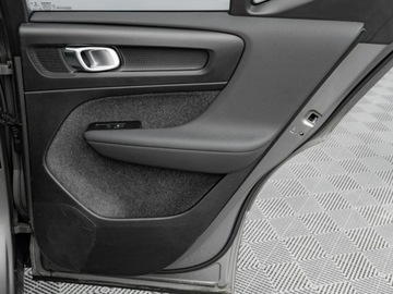 Volvo XC40 2022 Volvo XC 40 WJ6471K#T3 Momentum Pro Podgrz.f I, zdjęcie 28