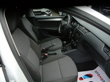 Skoda Octavia III Kombi 1.6 TDI CR DPF 105KM 2015 Škoda Octavia Skoda Octavia 1.6tdi ASO, zdjęcie 23