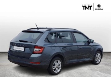 Skoda Fabia III Kombi Facelifting 1.0 TSI 95KM 2021 Skoda Fabia Ambition Plus 1.0 TSI 95 KM Klimatyzacja Kamera Czujniki ASO, zdjęcie 4