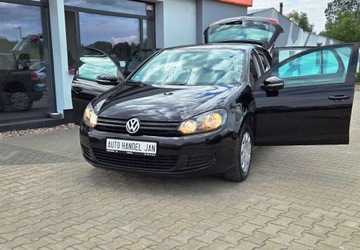 Volkswagen Golf VI Hatchback 5d 1.4 80KM 2009 Volkswagen Golf 1,4 MPI 1.4 Benzyna 80KM, zdjęcie 4