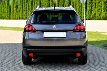Peugeot 2008 I SUV Facelifting 1.2 PureTech 110KM 2016 Peugeot 2008 1,2 Benzyna 110Km Ledy Navi, zdjęcie 10