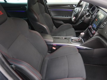 Renault Megane IV R.S. 1.8 TCe 280KM 2019 Renault Megane 1.8 TCe R.S., Salon Polska, zdjęcie 8