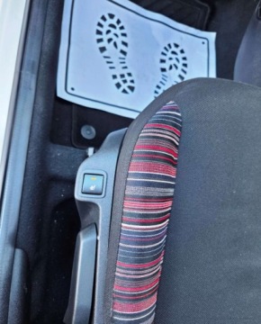 Citroen C1 II Hatchback 5d 1.0 VTi 72KM 2018 Citroen C1 1,0 Ben 72 KM Benzyna 72KM, zdjęcie 31