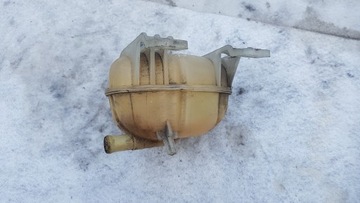 FIAT GRANDE PUNTO NÁDOBKA VYROVNÁVACÍ