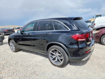 Mercedes GLC C253 2020 Mercedes-Benz GLC 2020 MERCEDES-BENZ GLC 300 4MATIC 2.0 Benzyna 255KM, zdjęcie 1