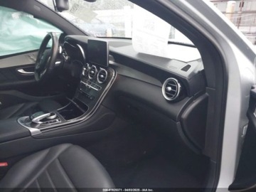 Mercedes GLC C253 2018 Mercedes-Benz GLC 2018 MERCEDES-BENZ AMG GLC 43 COUPE 4MATIC 3.0 Benzyna, zdjęcie 14
