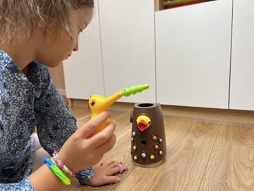 ИГРА МАГНИТНЫХ НАВЫКОВ НАКОРМИТЕ ПТИЦУ МОНТЕССОРИ, ДЕРЕВА И ЧЕРВЕЙ