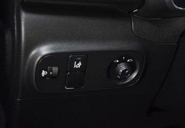 Citroen C3 III Hatchback 1.2 PureTech 82KM 2019 Citroen C3 Polski salon_1.2 benzyna 83 KM_ 1.2 Benzyna 82KM, zdjęcie 13