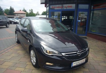 Opel Astra K Hatchback 5d 1.4 Turbo 125KM 2019 Opel Astra Opel Astra V 1.4 T Dynamic 1.4 Benzyna 125KM, zdjęcie 4