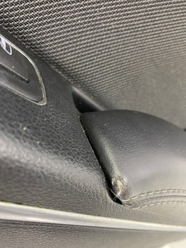 Обшивка задней правой двери Dodge Charger 2015+ США