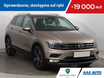 Volkswagen Tiguan I SUV Facelifting 2.0 TDI BlueMotion Technology 150KM 2016 VW Tiguan 2.0 TDI, Salon Polska, Serwis ASO, 4X4