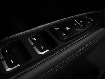 Kia Niro I Crossover 1.6 GDi Hybrid 141KM 2017 Kia Niro HEV półskóra navi kamera ks.serwisowa, zdjęcie 35