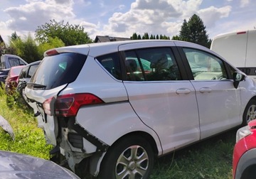 Ford B-MAX 1.5 TDCi 95KM 2016 Ford B-MAX 112016r 1.5TDCI. Panorama. Uszkodzony tyl. Jezdzi. 1.5 Diesel, zdjęcie 3