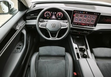 Volkswagen Passat B8 Variant Facelifting 1.5 TSI EVO 150KM 2024 Volkswagen passat-variant Elegance, FV 23, Gwarancja, ACC, ergoActive, GPS, zdjęcie 5