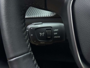 Peugeot 2008 II SUV 1.2 PureTech 130KM 2023 Peugeot 2008 Allure Pack ACC LED Kamera cofania Nawigacja CarPlayAndr, zdjęcie 20