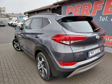 Hyundai Tucson III SUV 2.0 CRDI 136KM 2016 Hyundai Tucson 4x4 Navi Kamera Klimatronik Panorama 2.0 Diesel 136KM, zdjęcie 4