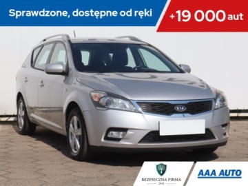 Kia Ceed I SW Facelifting 1.4 DOHC CVVT 90KM 2010 Kia Ceed 1.4 CVVT, Klima, Klimatronic, Tempomat