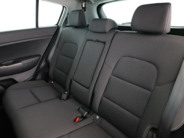 Kia Sportage IV SUV Facelifting 1.6 GDI 132KM 2018 Kia Sportage navi klima auto grzane fotele kamera, zdjęcie 16