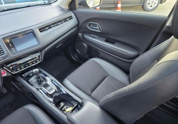 Honda HR-V II SUV 1.5 i-VTEC 130KM 2018 Honda HR-V OFERTA BLACK WEEK 1.5 PB 130KM Executive Salon PL FV23 Panorama, zdjęcie 14